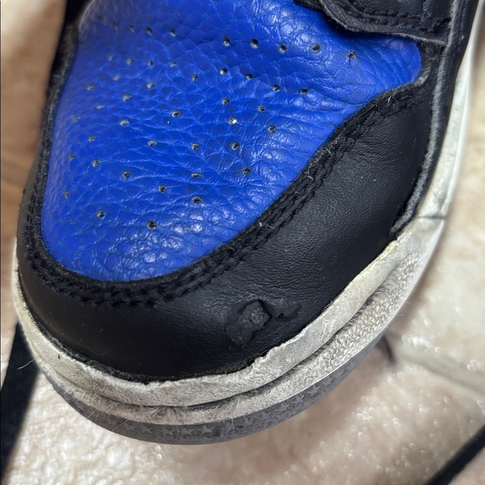 Nike Kids Shoes boys size 4.5y - Picture 4 of 12